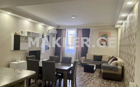  Продается 3 комнатная  Квартира в Ваке  на ул. Н. Джвания 