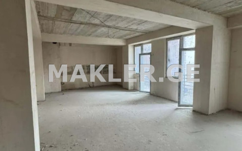  Продается 3 комнатная  Квартира в Ваке  на ул. Н. Джвания 