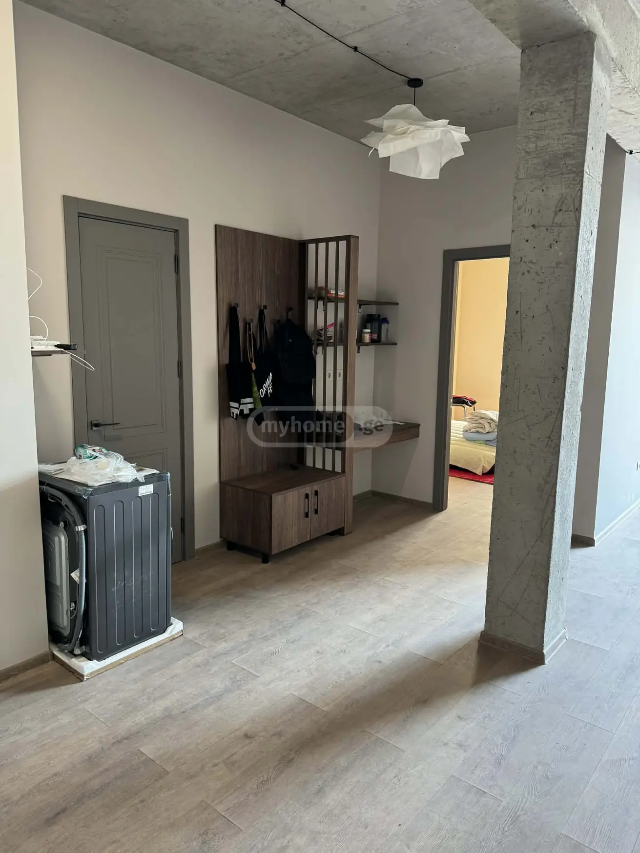  იყიდება 2 ოთახიანი  ბინა ლისის ტბაზე  ტოგო გუდავას ქუჩაზე 