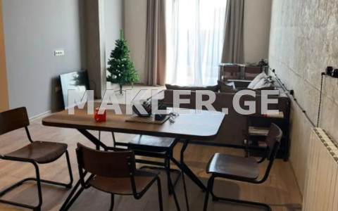  იყიდება 2 ოთახიანი  ბინა ლისის ტბაზე  ტოგო გუდავას ქუჩაზე 