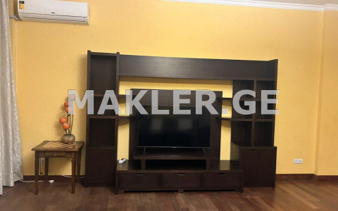  For Rent 3 room  Apartment in Saburtalo dist.  in Kavtaradze st. 