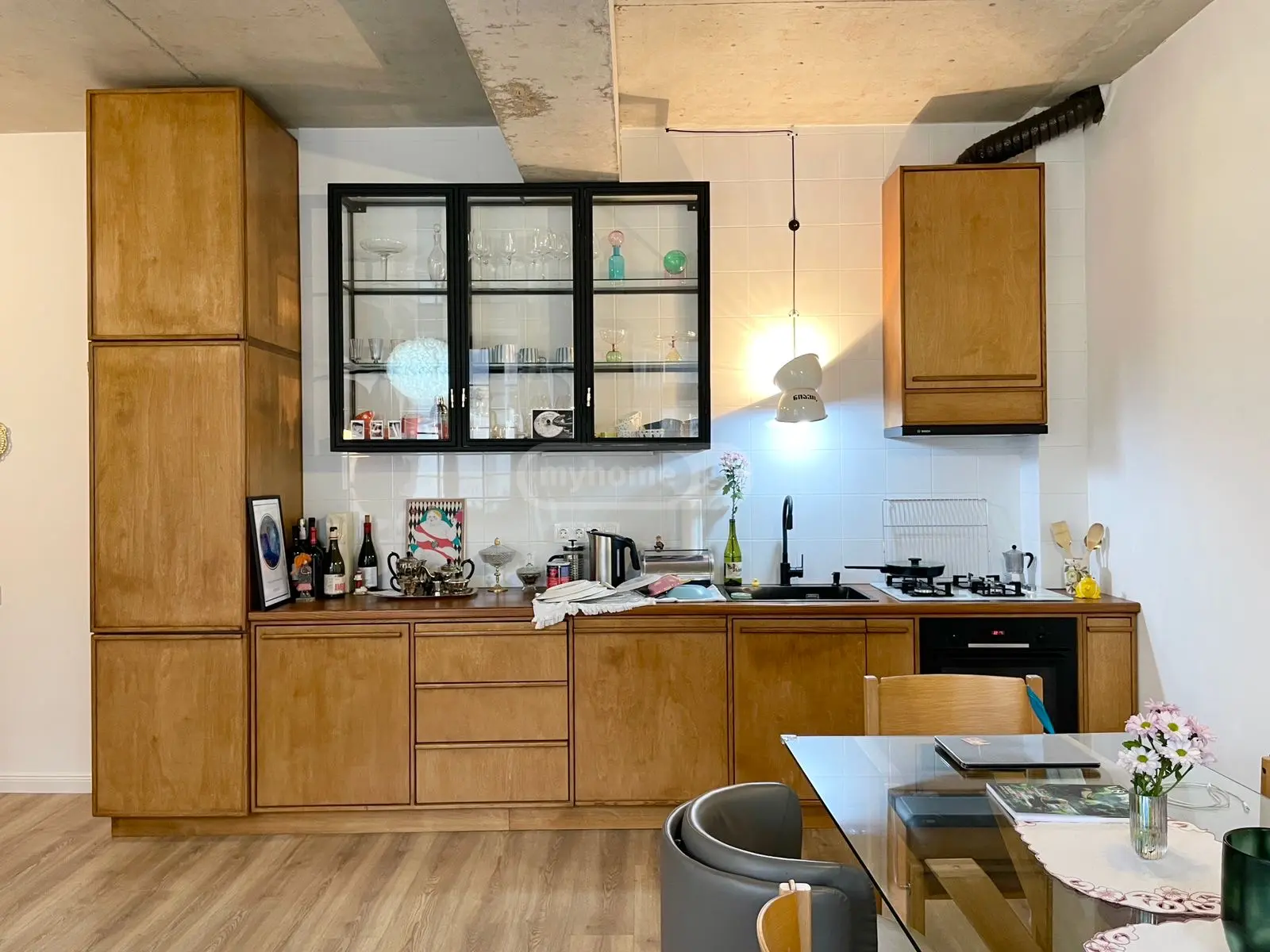  For Rent 3 room  Apartment in Saburtalo dist.  in Alexander Ioseliani st 