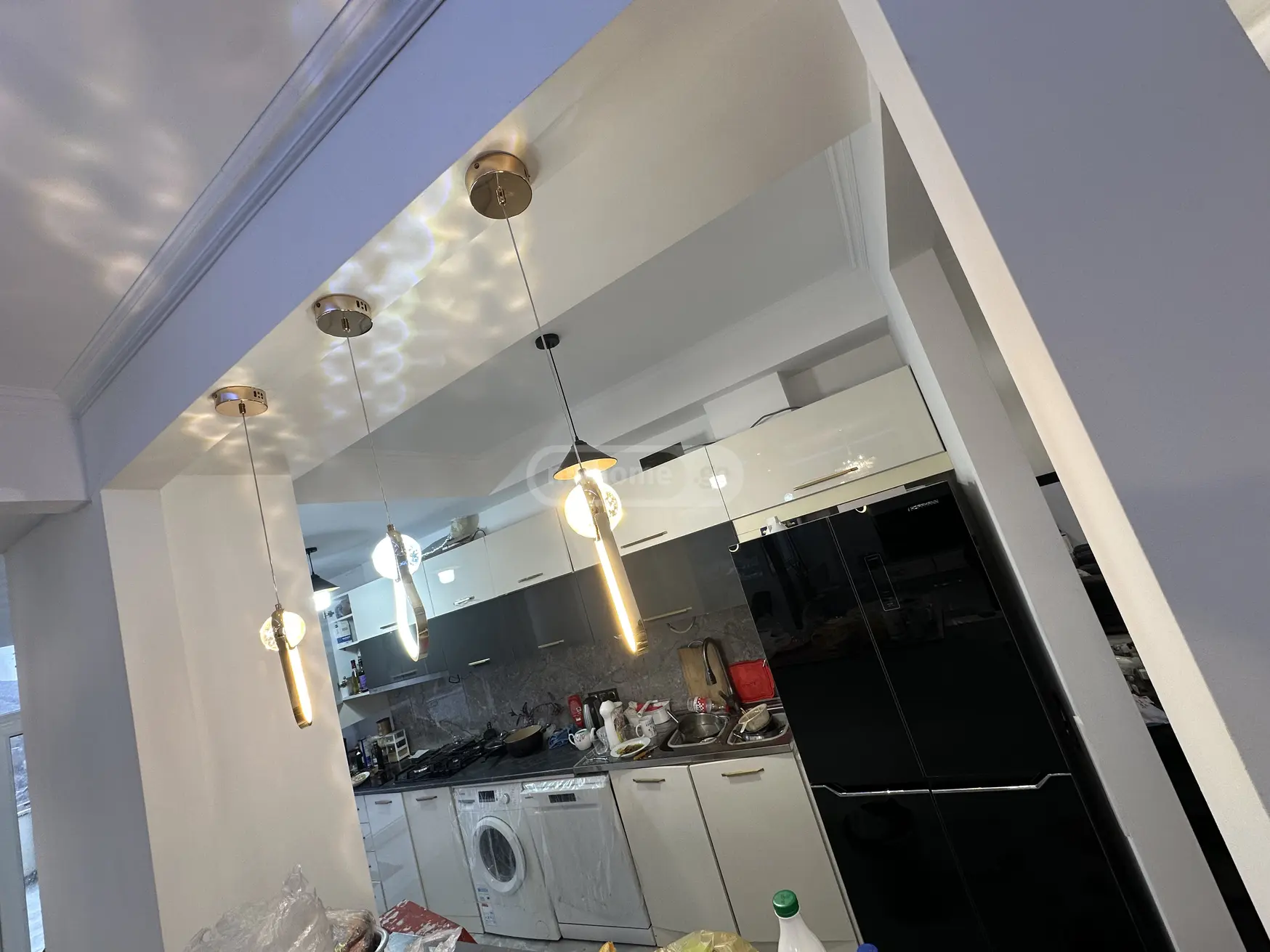  For Rent 5 room  Apartment in Saburtalo dist.  in Gelovani avenue 