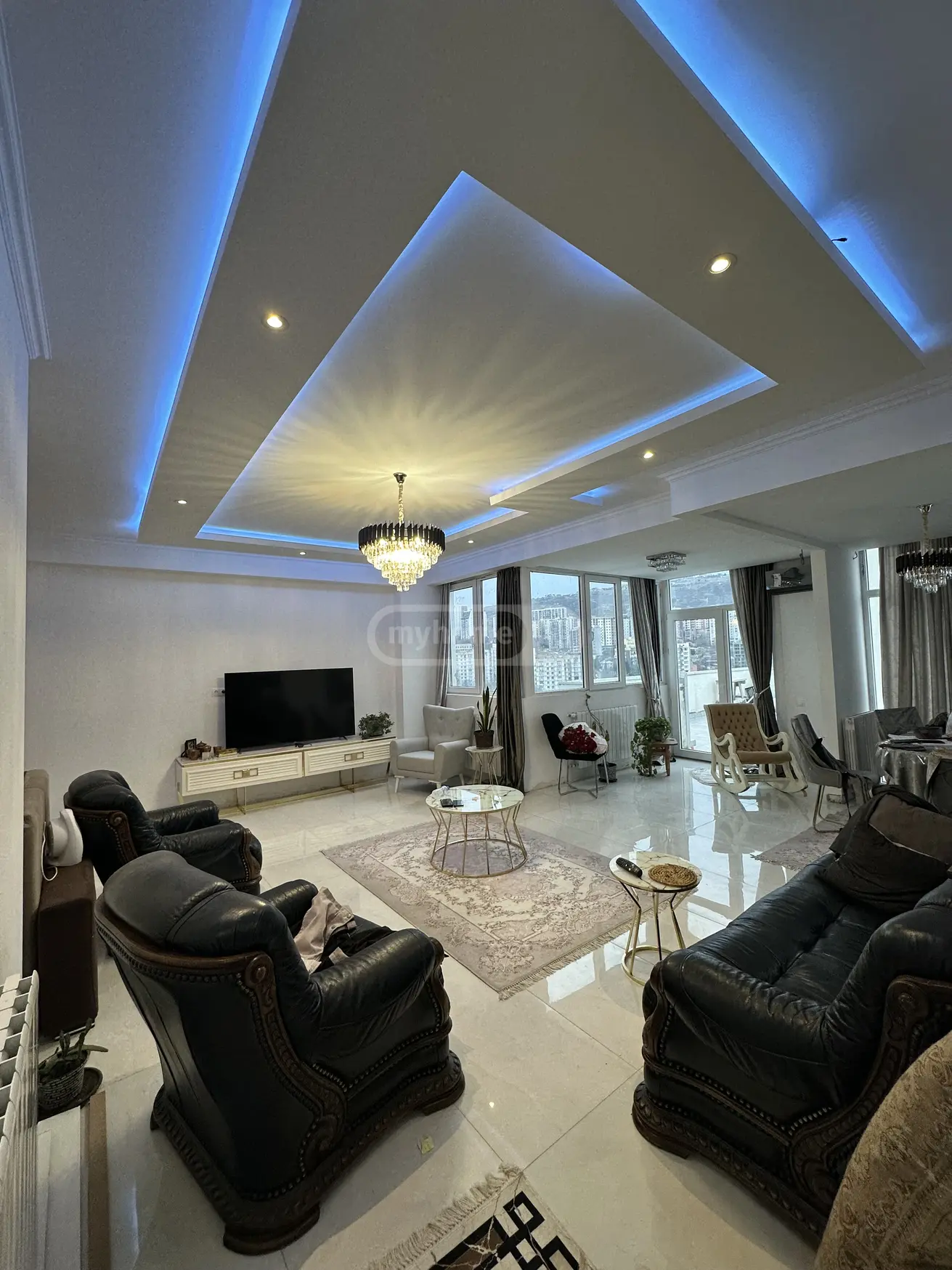  For Rent 5 room  Apartment in Saburtalo dist.  in Gelovani avenue 