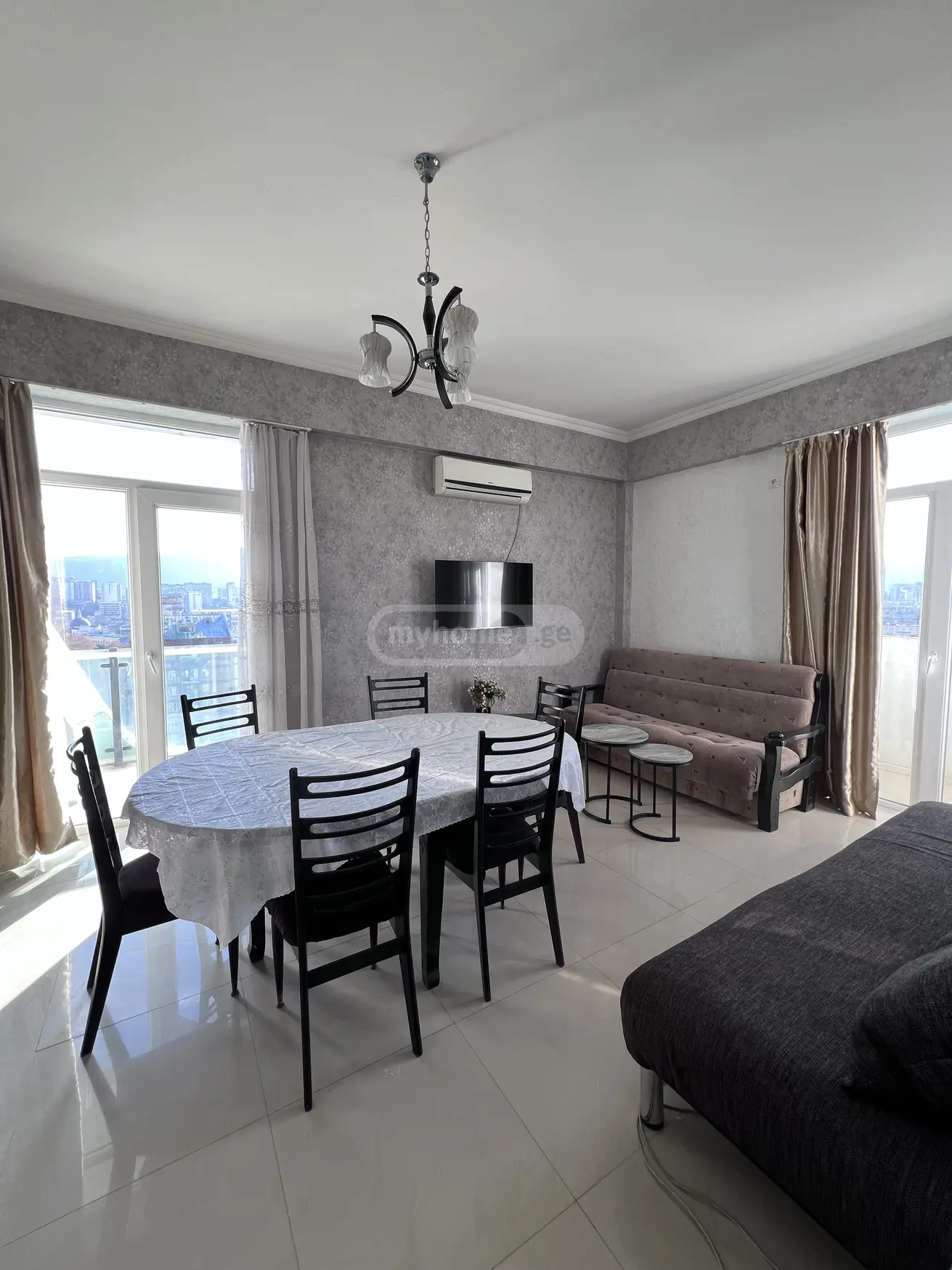  ქირავდება 4 ოთახიანი  ბინა გლდანში  კანდელაკის ქუჩაზე 