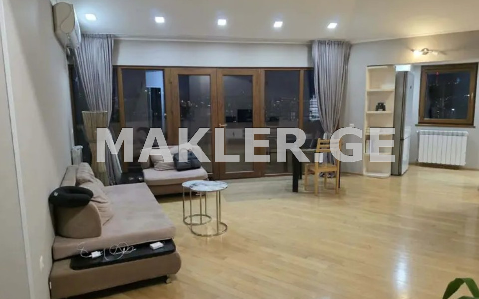  იყიდება 3 ოთახიანი  ბინა ნუცუბიძის პლატოზე