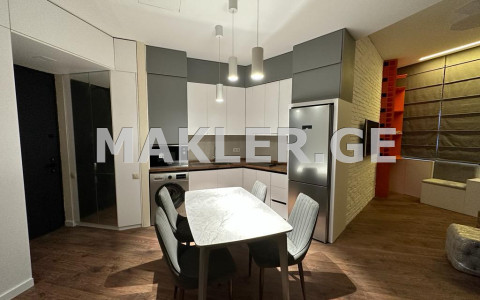  For Sale 2 room  Apartment in Vake dist.  in I. Chavchavadze Ave. 