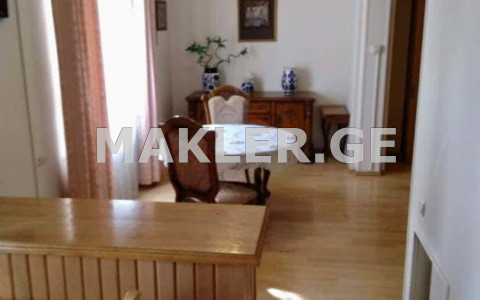  For Rent 330 m² space Private House in Saburtalo dist.  in Tashkenti st. 