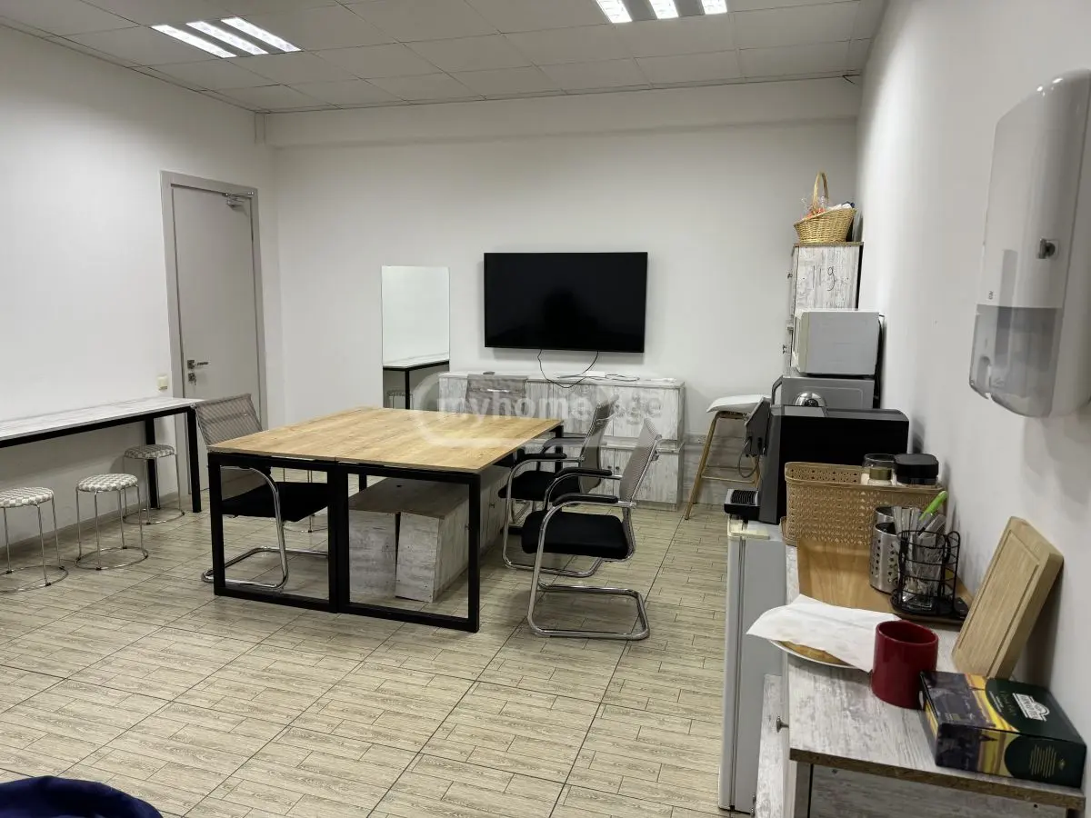  Kiralık 260 m²  Büro & Ofis in Vake dist.  in Kipshidze st. 