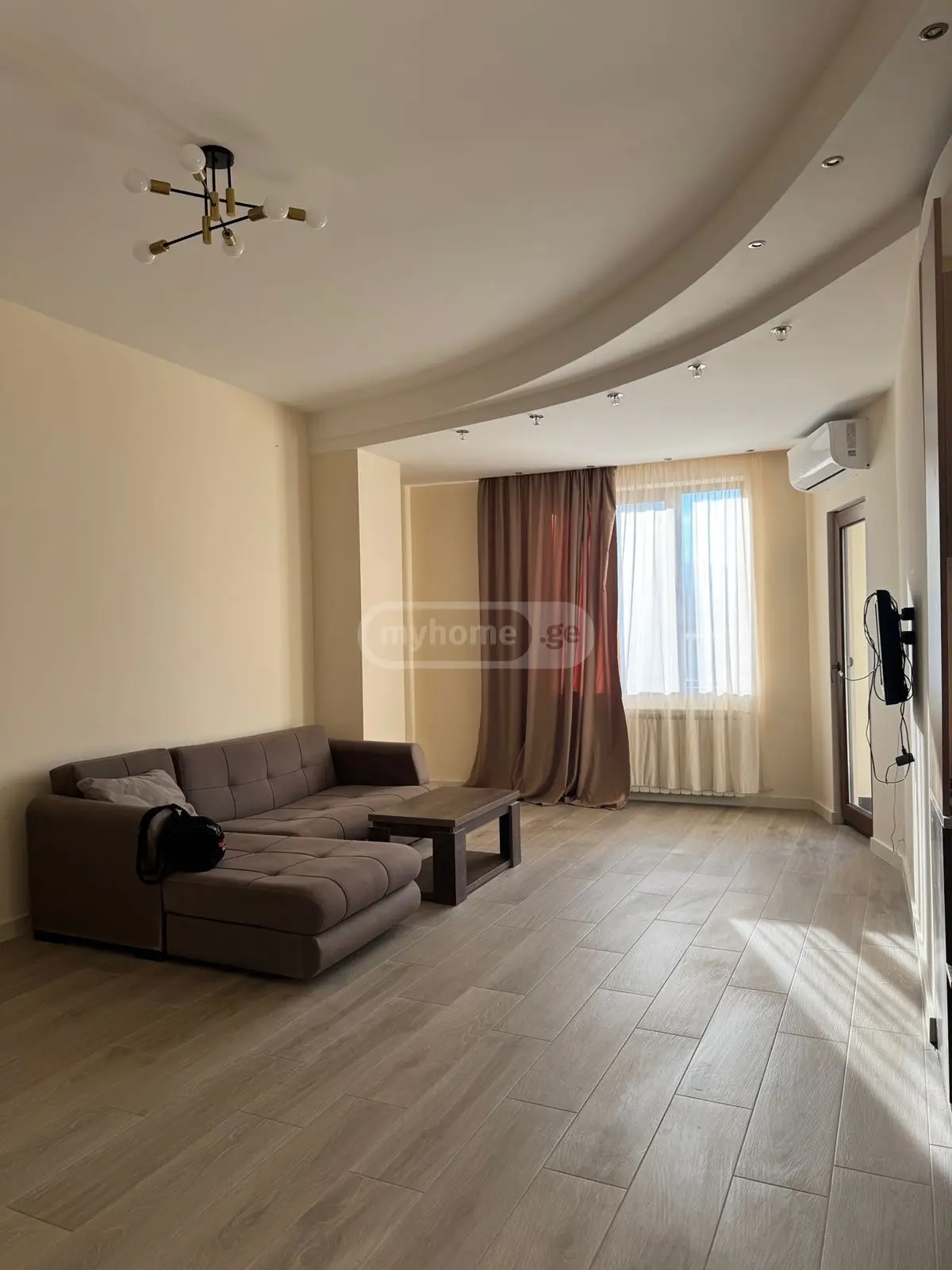  For Rent 4 room  Apartment in Saburtalo dist.  in Bochorishvili st. 