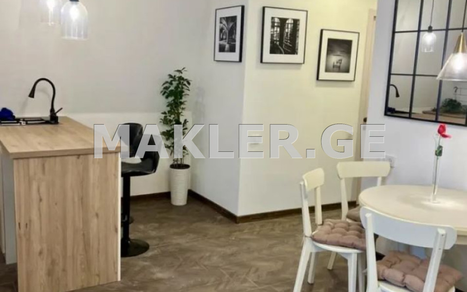  Satılık 2   Daire in Saburtalo dist.  in Pekini Ave. 