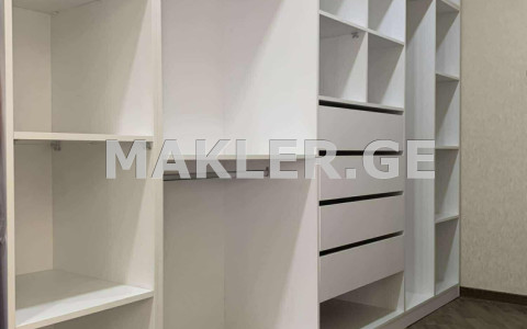  For Rent 600 m² space Private House in Chugureti dist.