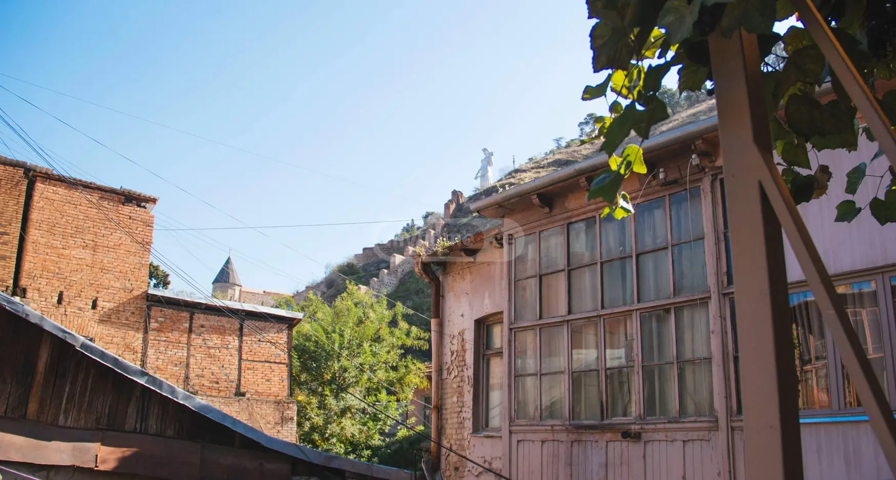  Satılık 3   Daire in Sololaki dist. (Old Tbilisi)