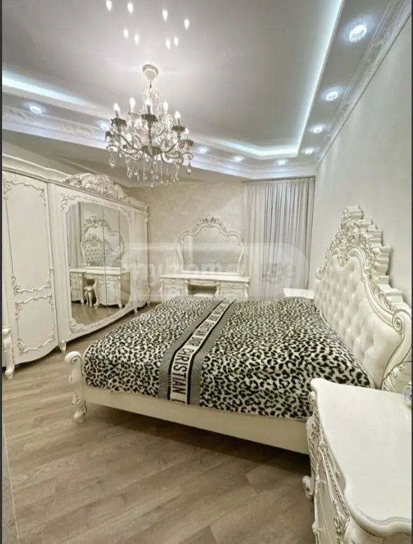  For Rent 4 room  Apartment in Vake dist.  on Ateni st. 