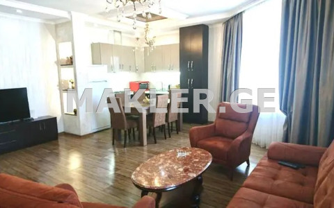  ქირავდება 4 ოთახიანი  ბინა საბურთალოზე  შარტავას ქუჩაზე 