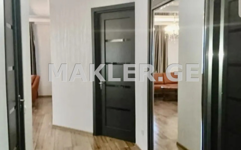  ქირავდება 4 ოთახიანი  ბინა საბურთალოზე  შარტავას ქუჩაზე 