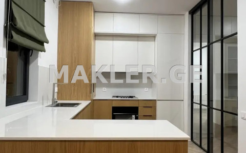  Kiralık 3   Daire in Saburtalo dist.  in Universiteti st. 