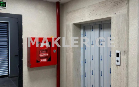  იყიდება 2 ოთახიანი  ბინა საბურთალოზე  ალექსანდრე იოსელიანის ქუჩაზე 