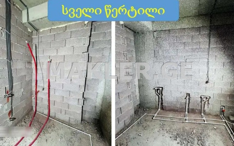  იყიდება 2 ოთახიანი  ბინა საბურთალოზე  ანა პოლიტკოვსკაიას ქუჩაზე 