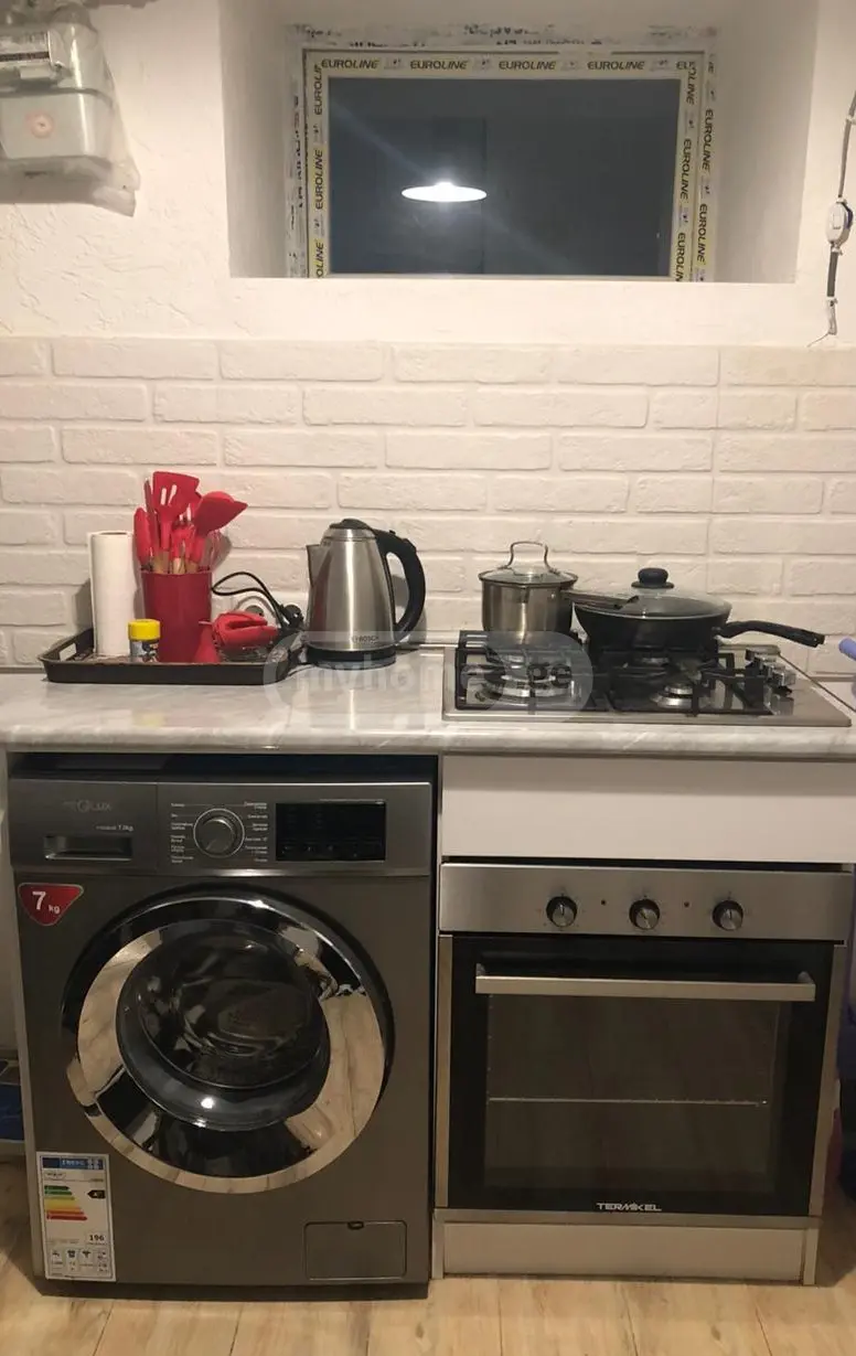  For Sale 2 room  Apartment in Abanotubani dit. (Old Tbilisi)  in Grishashvili st. 