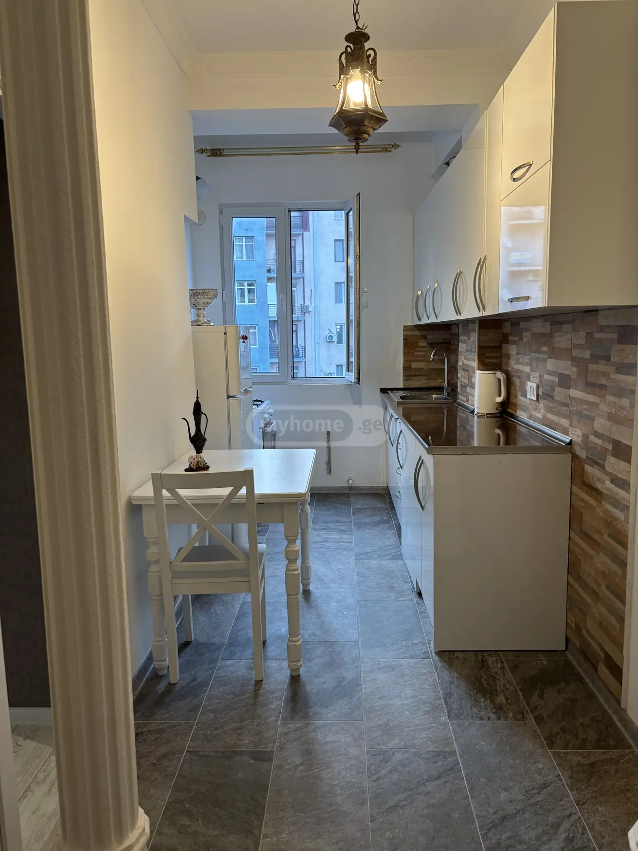  For Sale 3 room  Apartment in Ortachala  in Vezirovi st. 