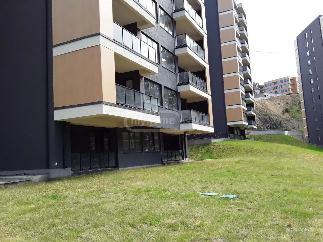  Продается 81 m² площадь Офис в Ортачале  на ул. Надиквари 