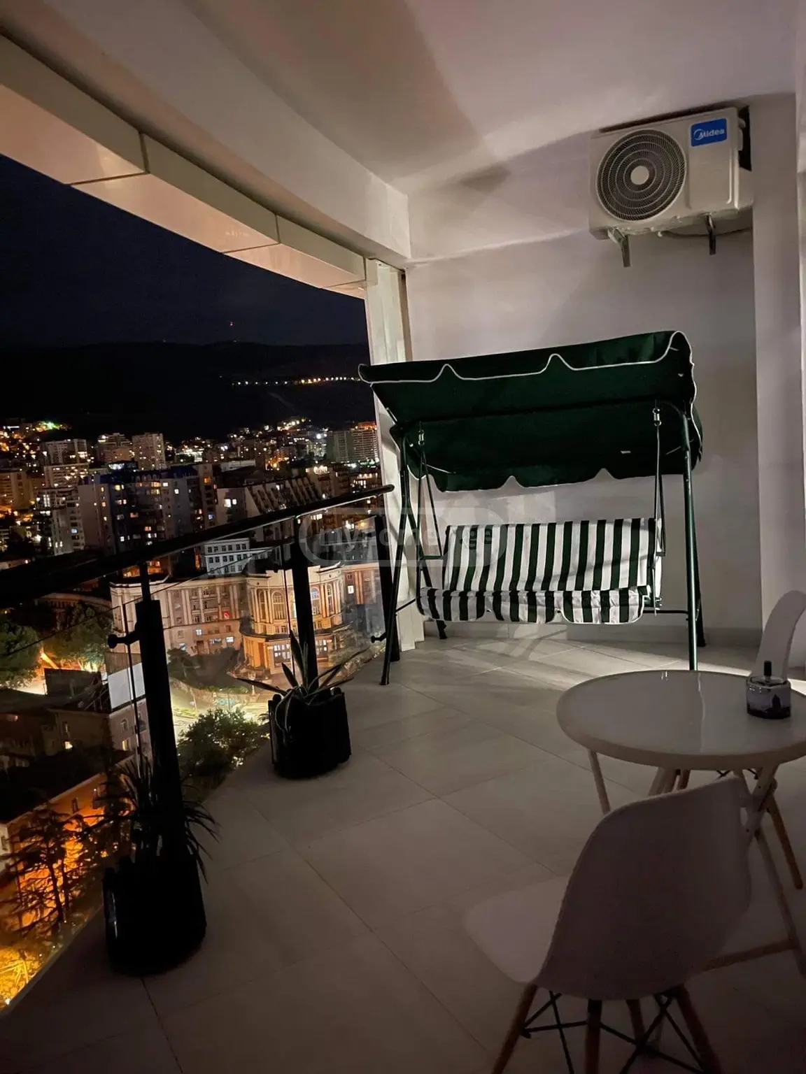  Kiralık 2   Daire in Saburtalo dist.  Bidzina Kvernadze Street 