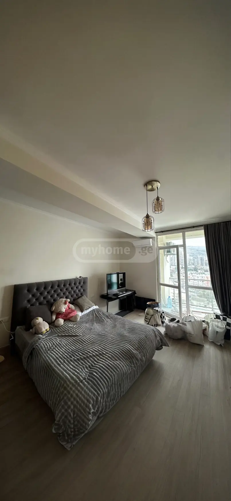  ქირავდება 3 ოთახიანი  ბინა საბურთალოზე  გელოვანის გამზირზე 