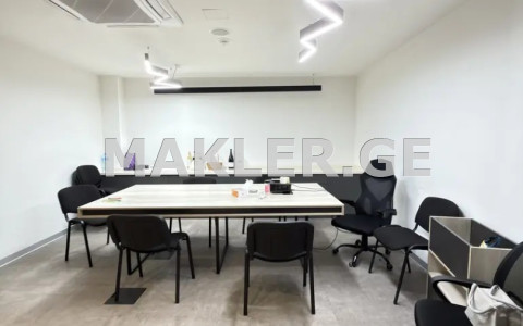  Сдаётся 183 m² площадь Офис на Мтацминда  (Старый Тбилиси)  на пр. Руставели 