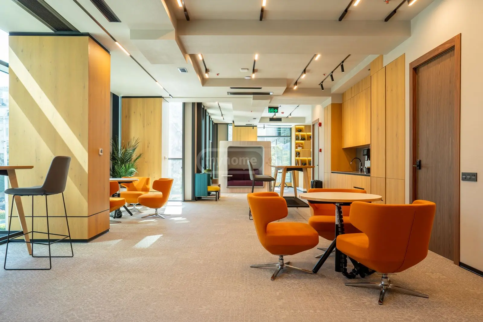  Сдаётся 25 m² площадь Офис в Ваке  на пр. И. Чавчавадзе 