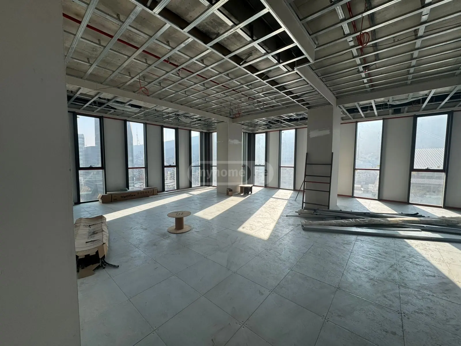  Сдаётся 500 m² площадь Офис в Ваке  на пр. И. Чавчавадзе 