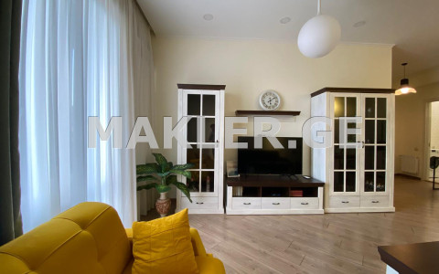  Сдаётся 2 комнатная  Квартира в Сабуртало  на горе Икалто 