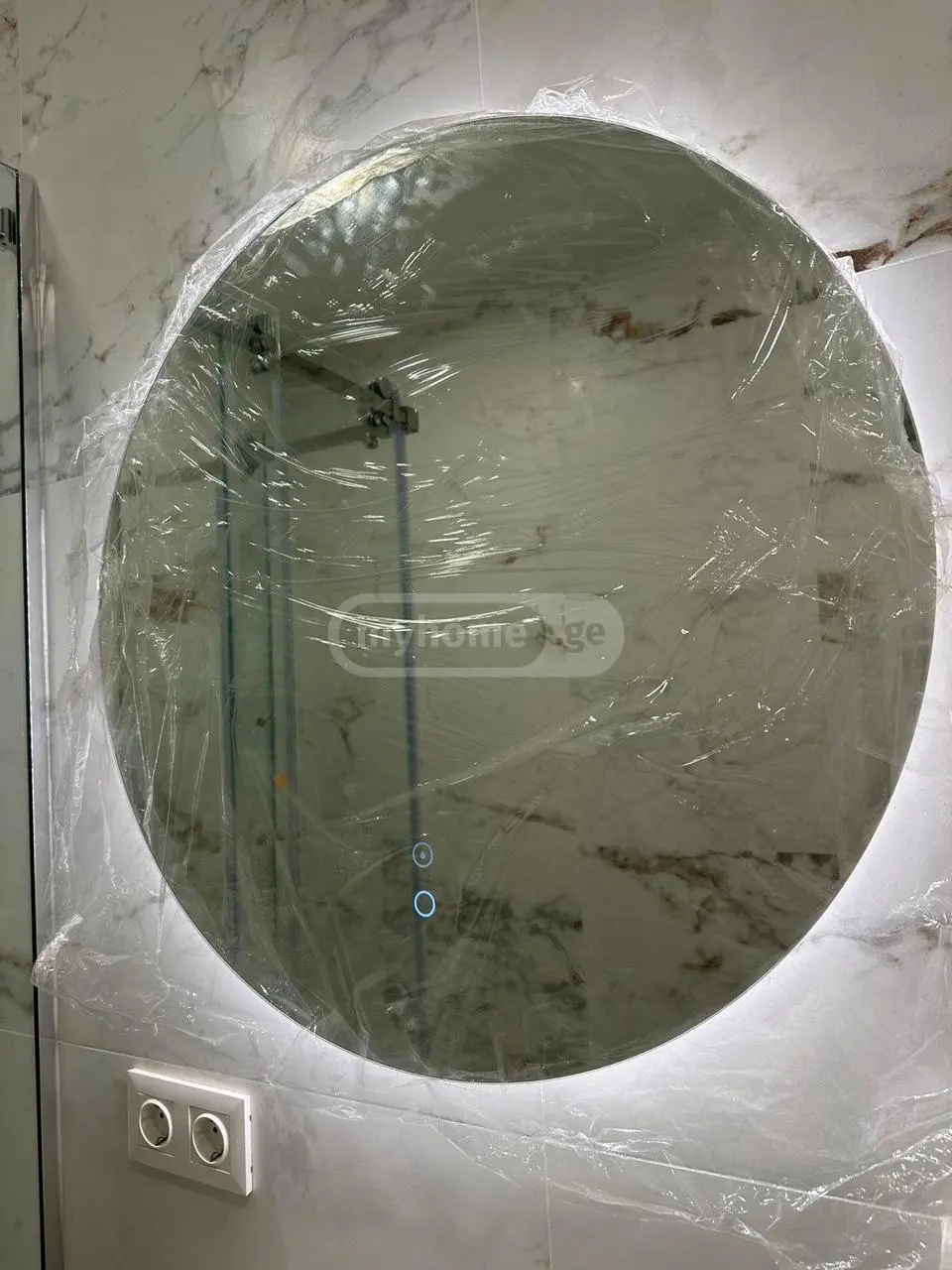  Продается 1 комнатная  Квартира в Чугурети  на ул. Бухаидзе 