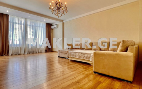  Kiralık 4   Daire in Vake dist.  in N. Djvania st. 