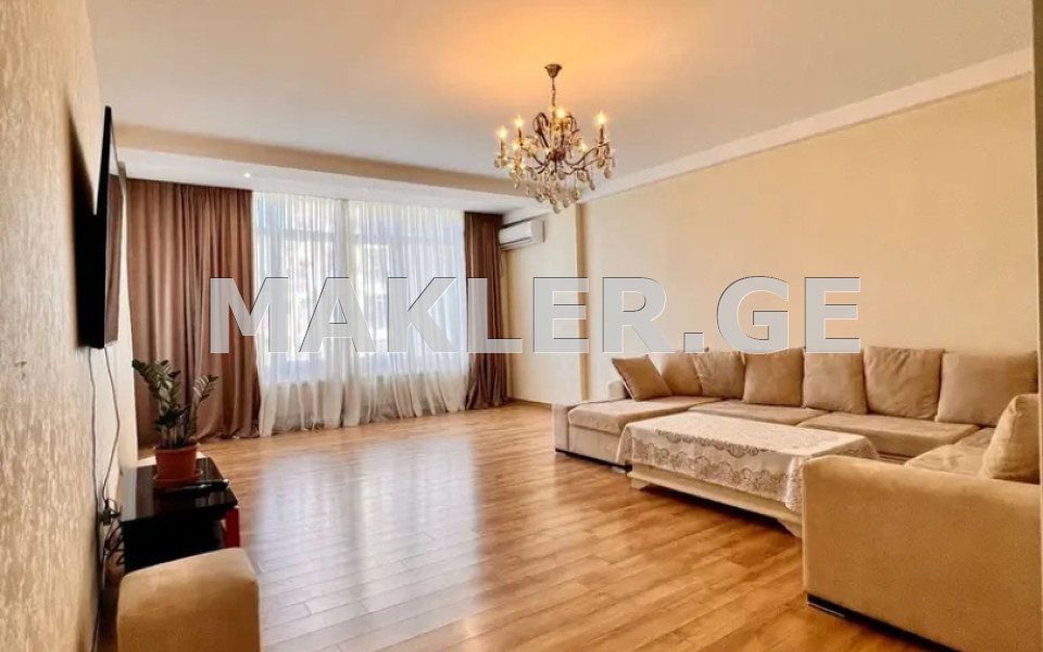  Kiralık 4   Daire in Vake dist.  in N. Djvania st. 