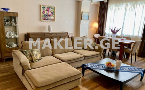  Satılık 3   Daire in Saburtalo dist.  in Tsagareli st. 