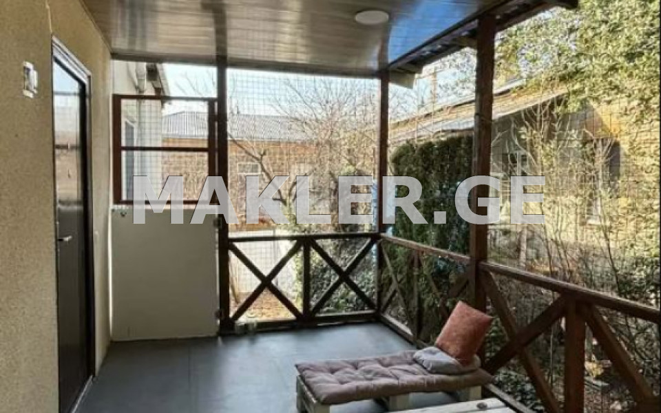  Продается 3 комнатная  Квартира в Исани