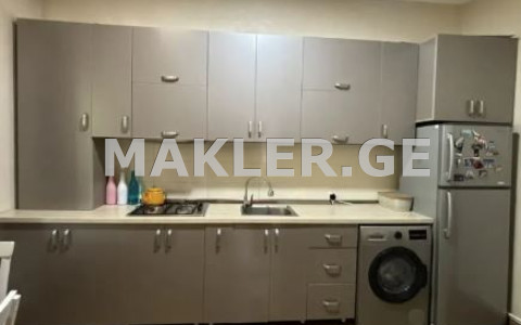  Продается 3 комнатная  Квартира в Исани