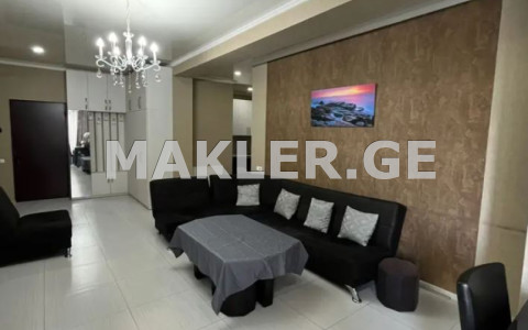  იყიდება 3 ოთახიანი  ბინა ავლაბარში  ივერიელის ქუჩაზე 