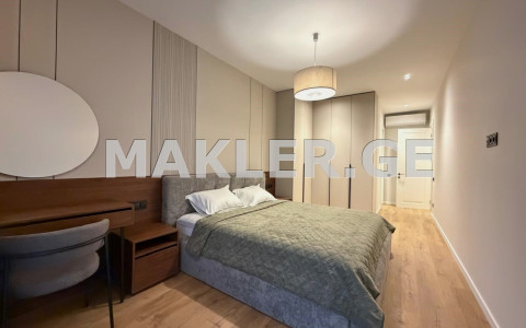  For Rent 3 room  Apartment in Vake dist.  in Paliashvili st. 