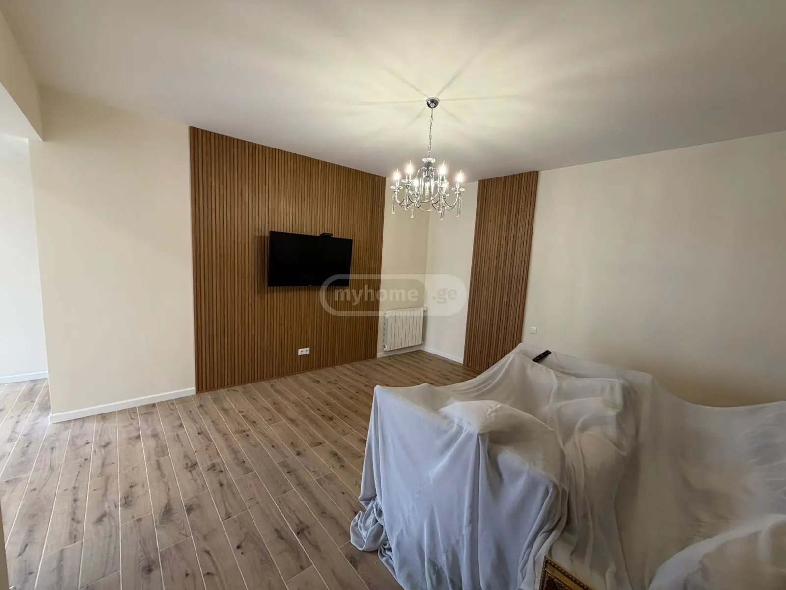  For Rent 3 room  Apartment in Vake dist.  in I. Chavchavadze Ave. 