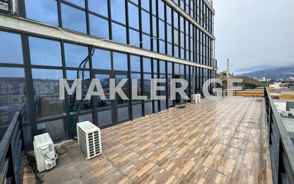  Продается 258 m² площадь Офис в Сабуртало  на пр. Геловани 