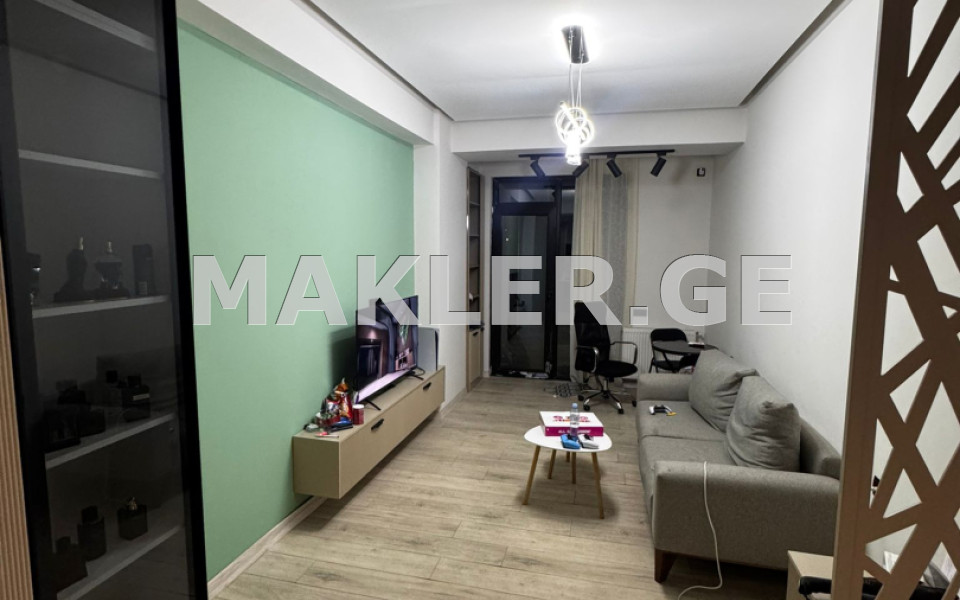  იყიდება 2 ოთახიანი  ბინა საბურთალოზე  შარტავას ქუჩაზე 