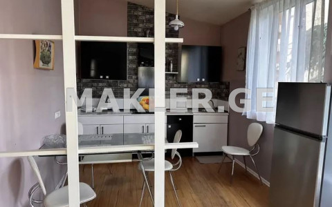  Satılık 3   Daire in Vera dist.  in Kostava st. 