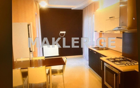  Сдаётся 4 комнатная  Квартира в Ваке  на ул. Мосашвили 