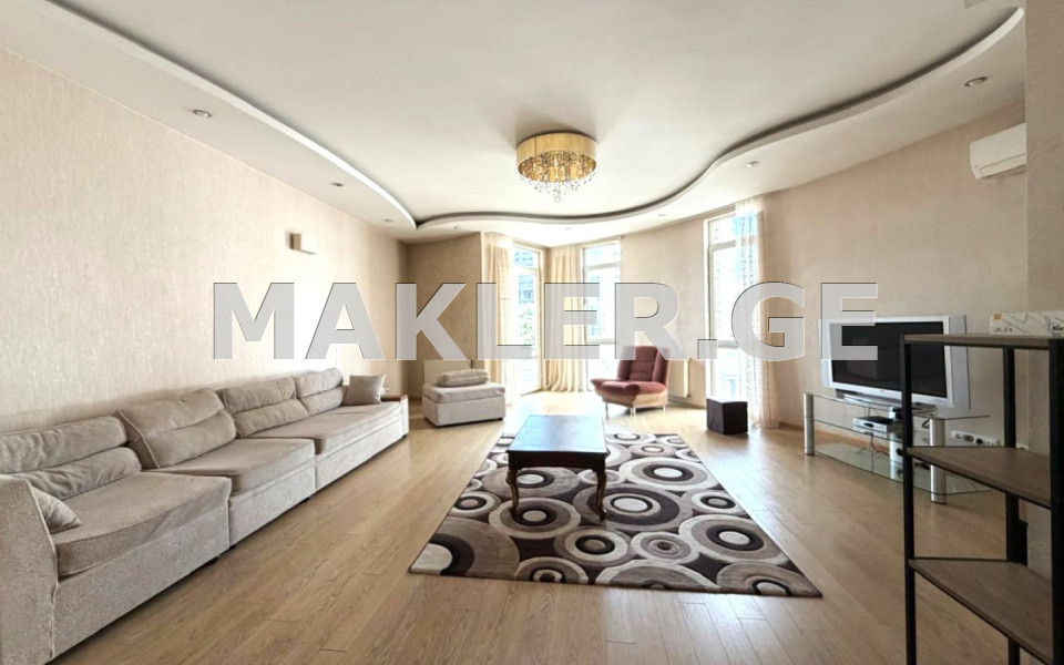  Kiralık 4   Daire in Vake dist.  in Mosashvili st. 