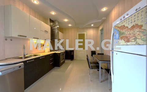  Kiralık 4   Daire in Vake dist.  in Mosashvili st. 