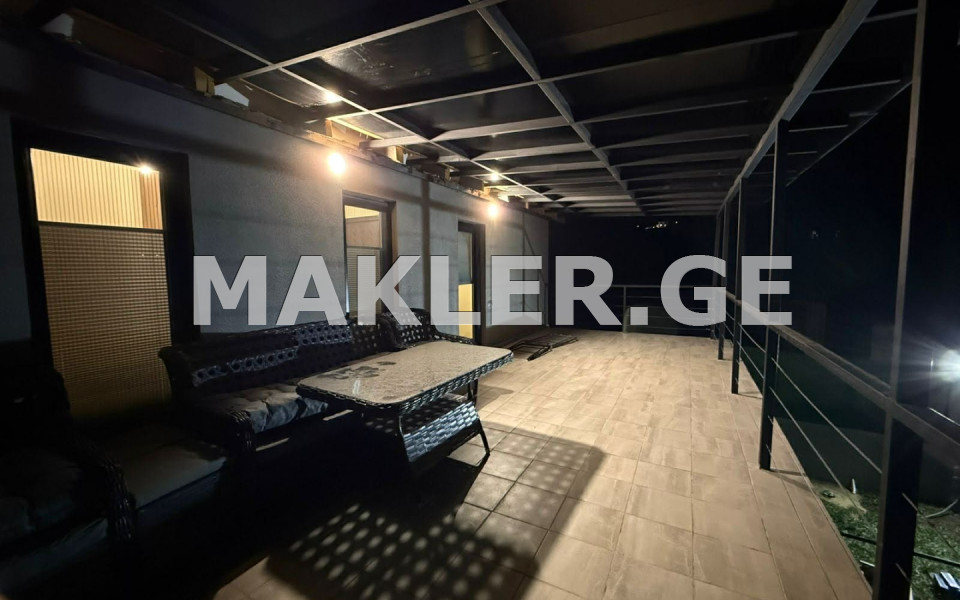  Satılık 160 m²  Villa in Saguramo