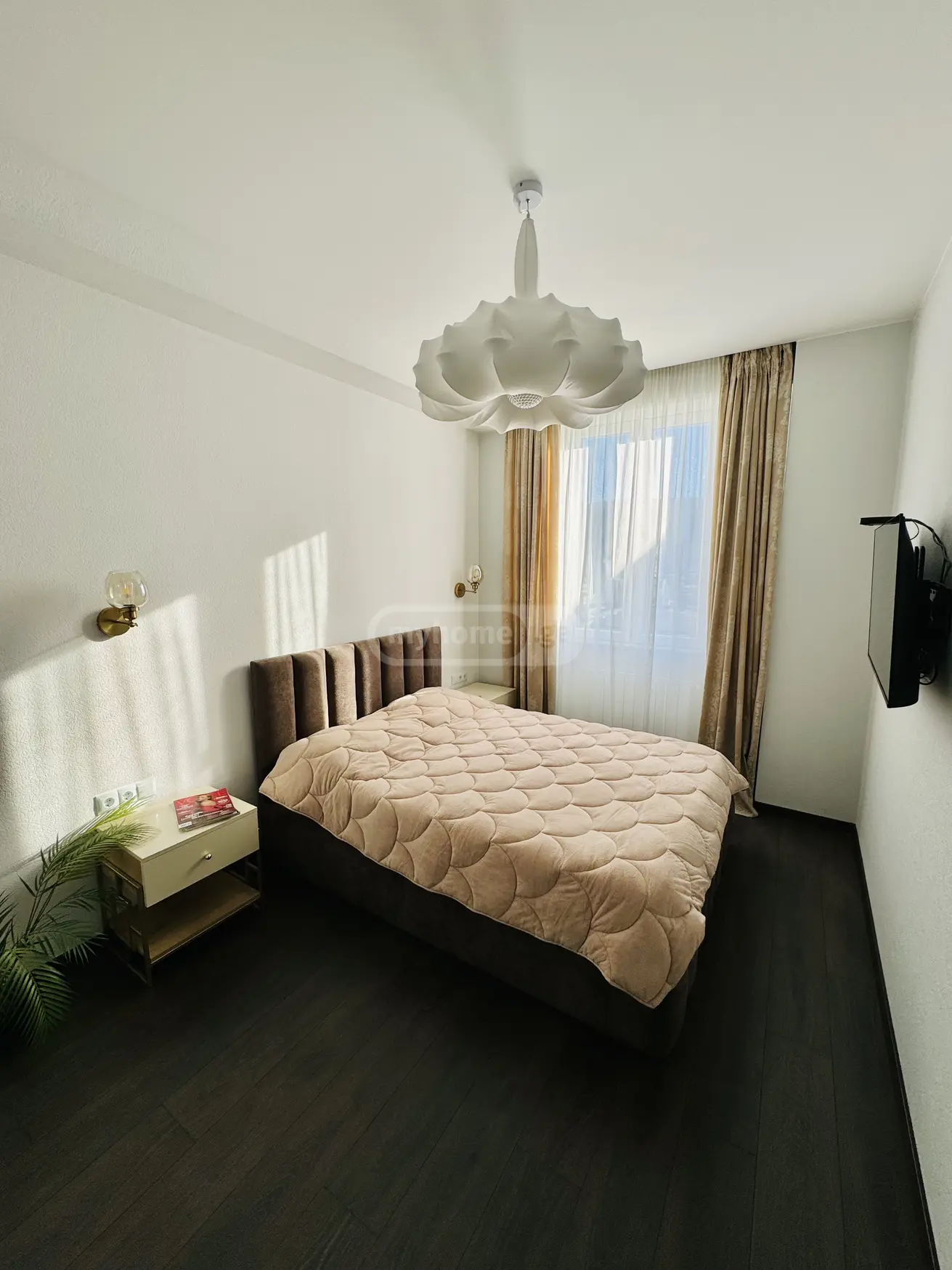 For Rent 3 room  Apartment in Saburtalo dist.  in Shartava st. 
