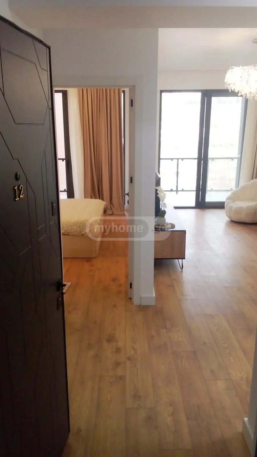  Сдаётся 2 комнатная  Квартира в Ваке  на ул. Кипшидзе 